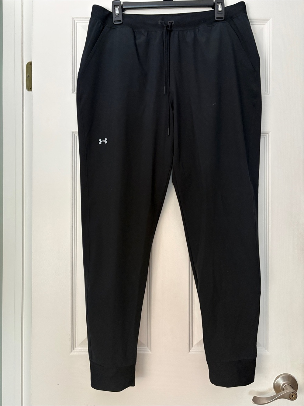 Under Armour Black Men’s Lightweight Jogger Sweatpants